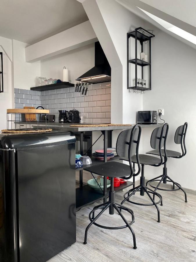 Apartament Hrabala Jelenia Góra Esterno foto